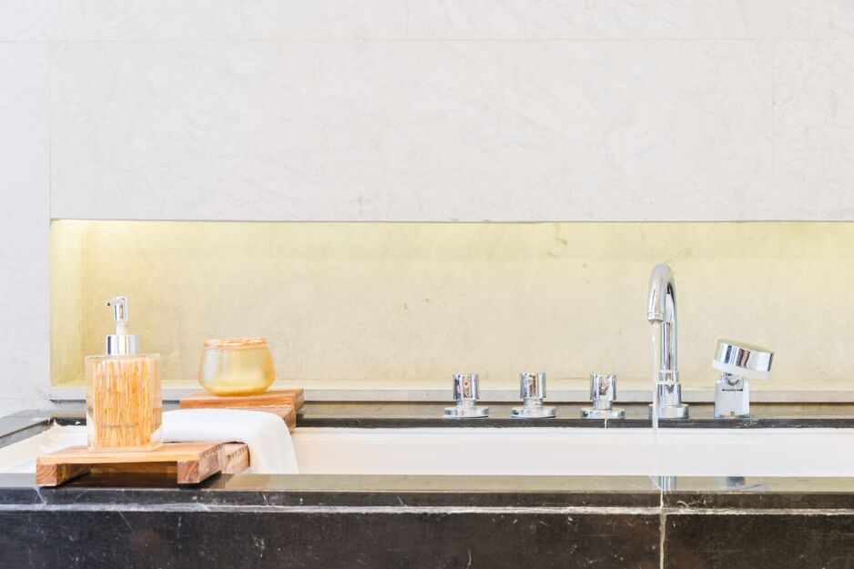 bathroom accessories