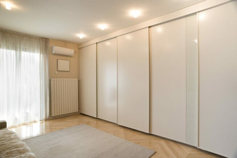 sliding-wardrobe-doors