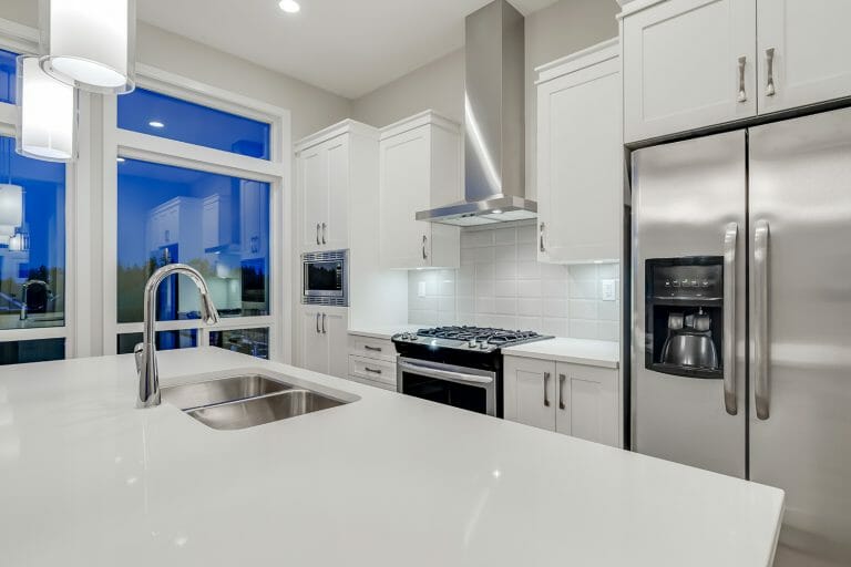 Engineered quartz benchtop