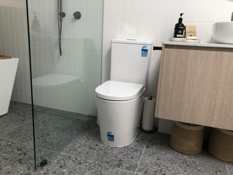 Montana Rimless Toilet Suite