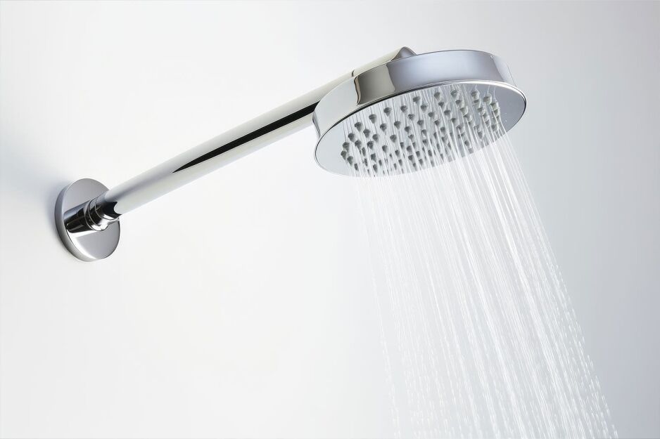Fixed Showerhead Pros & Cons