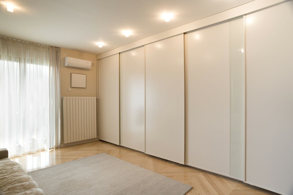 sliding-wardrobe-doors