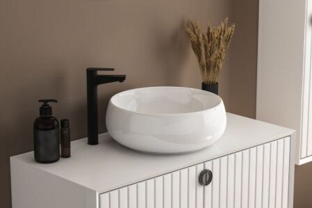 basin mixer vs basin tap sets